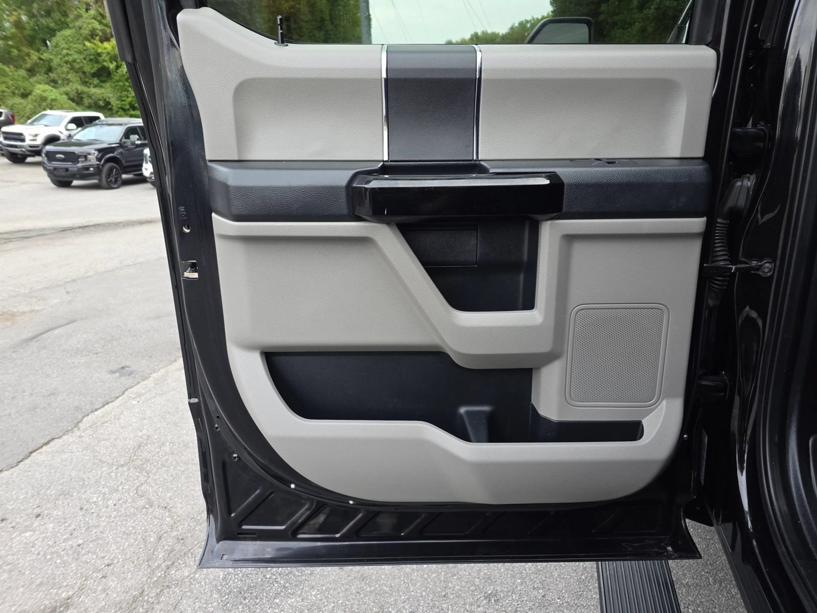 Used 2020 Ford F250 XLT w/ XLT Value Package AWD/4WD image 26