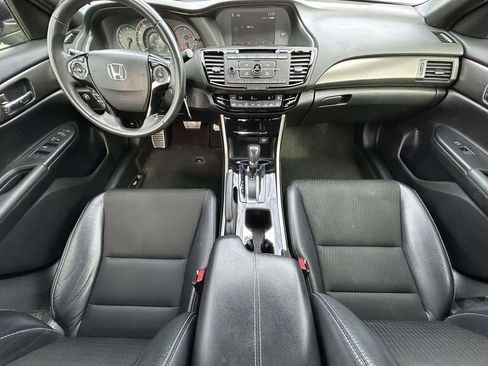 Used 2016 Honda Accord Sport image 12