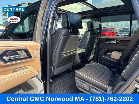 New 2026 GMC Yukon Denali Ultimate AWD/4WD image 23