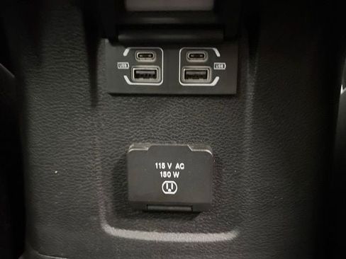 Used 2021 Jeep Wrangler Unlimited Rubicon w/ Dual Top Group AWD/4WD image 15
