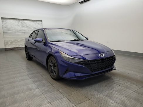 Used 2021 Hyundai Elantra SEL FWD image 13