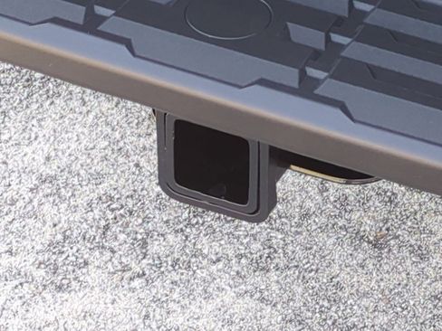 New 2026 Nissan Frontier SV image 22