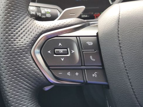 Certified 2025 Lexus TX 500h AWD image 33