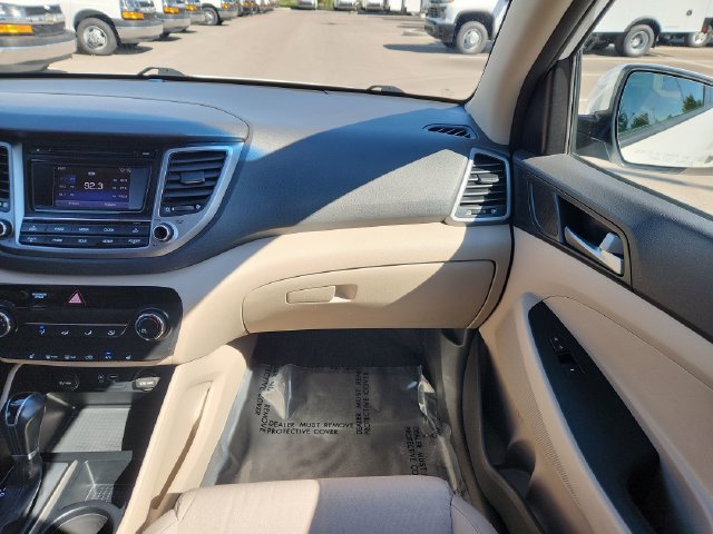 Used 2016 Hyundai Tucson Sport FWD image 23