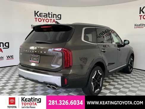 Used 2025 Kia Telluride S FWD image 4
