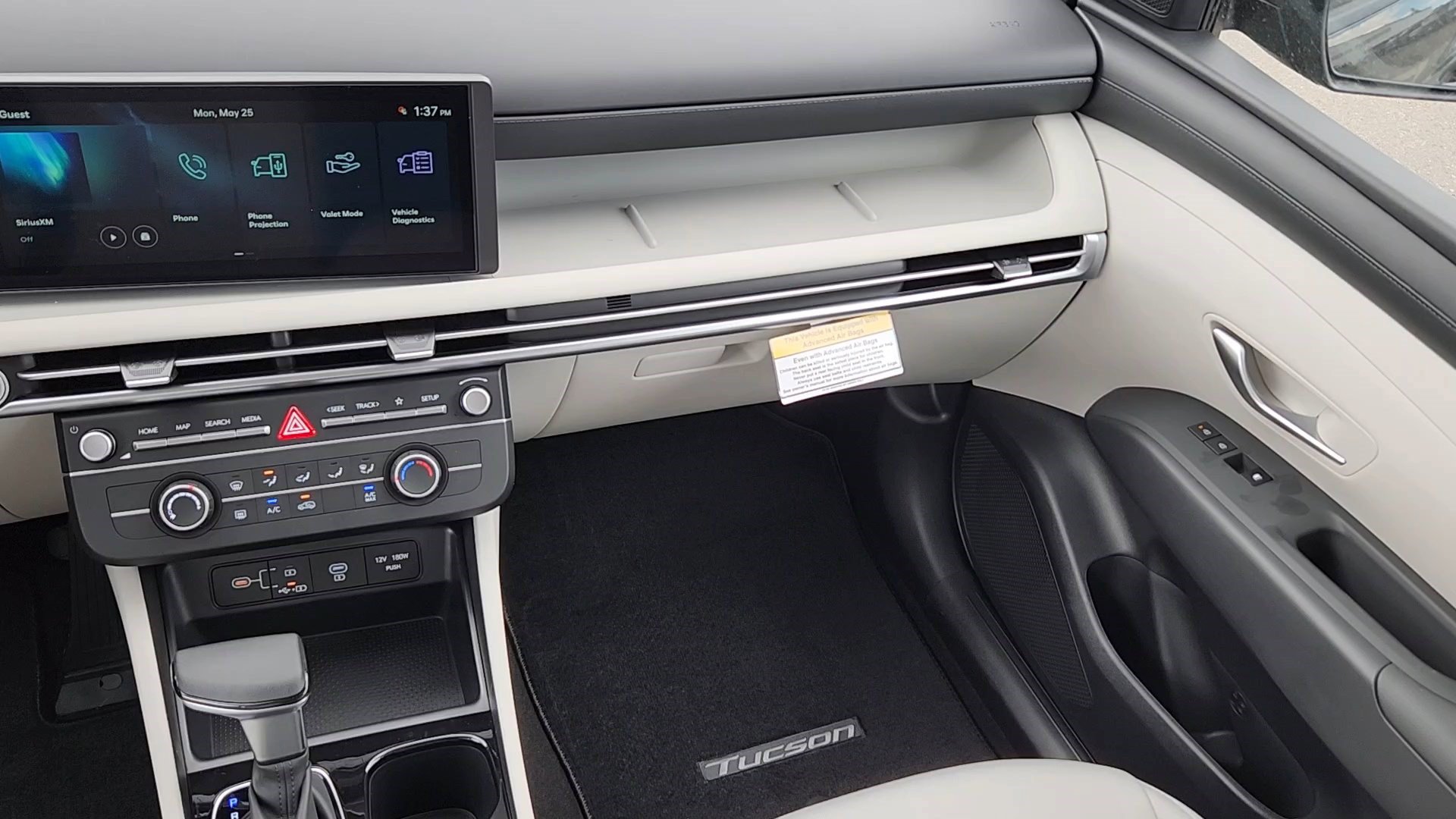 New 2026 Hyundai Tucson SE AWD/4WD image 8