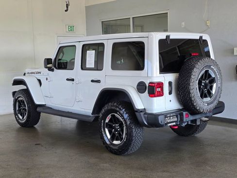 Used 2019 Jeep Wrangler Unlimited Rubicon AWD/4WD image 7