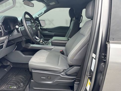 Used 2023 Ford F150 Lightning XLT AWD/4WD image 9