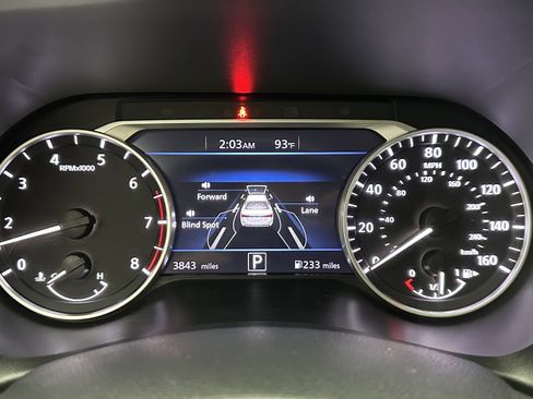 Used 2025 Nissan Sentra SV image 10