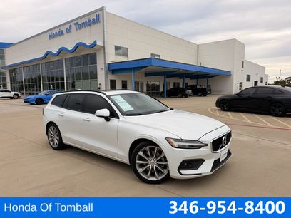 Used 2020 Volvo V60 T5 Momentum