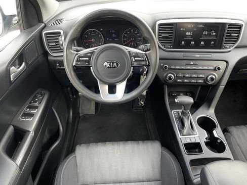 Used 2021 Kia Sportage LX image 12