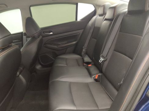 Used 2021 Nissan Altima 2.5 SR AWD/4WD image 18