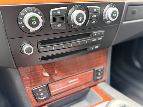 Used 2008 BMW M5 RWD image 17