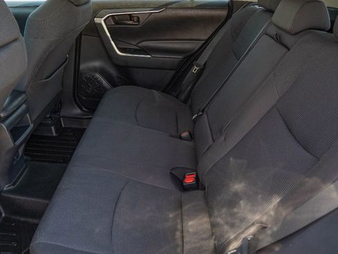 Used 2019 Toyota RAV4 LE image 24