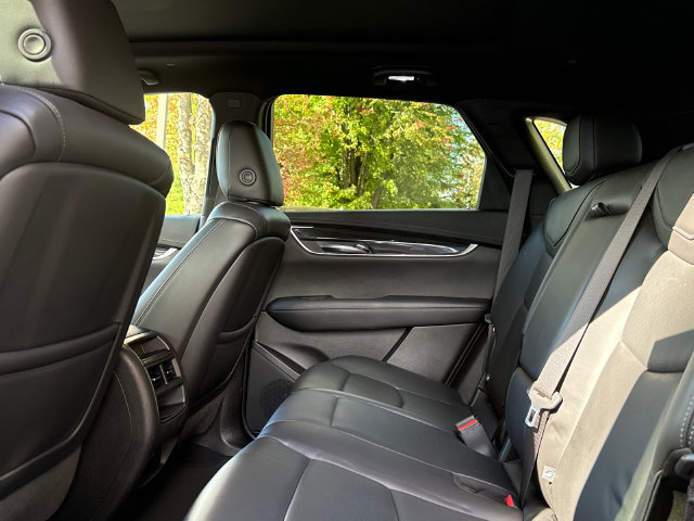 Used 2020 Cadillac XT5 Premium Luxury AWD/4WD image 21