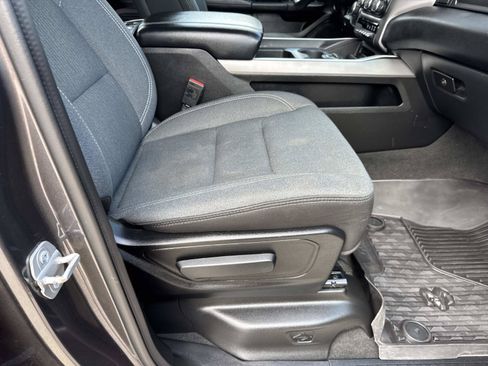 Used 2022 RAM 1500 Big Horn AWD/4WD image 11