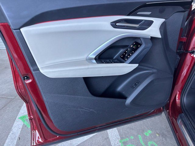 Used 2025 Audi Q5 Prestige AWD/4WD image 6