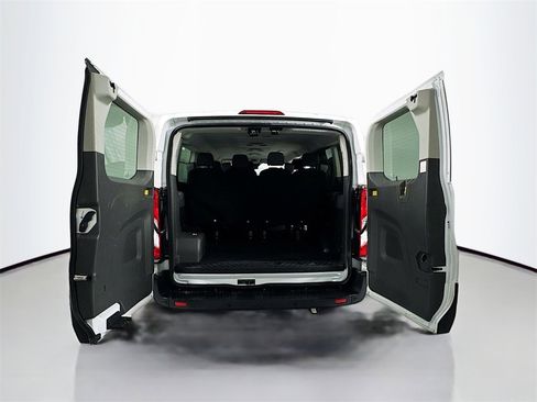 Used 2023 Ford Transit 350 XLT image 22