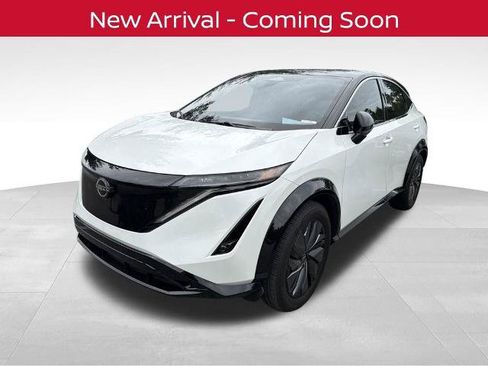 Certified 2023 Nissan Ariya FWD image 2
