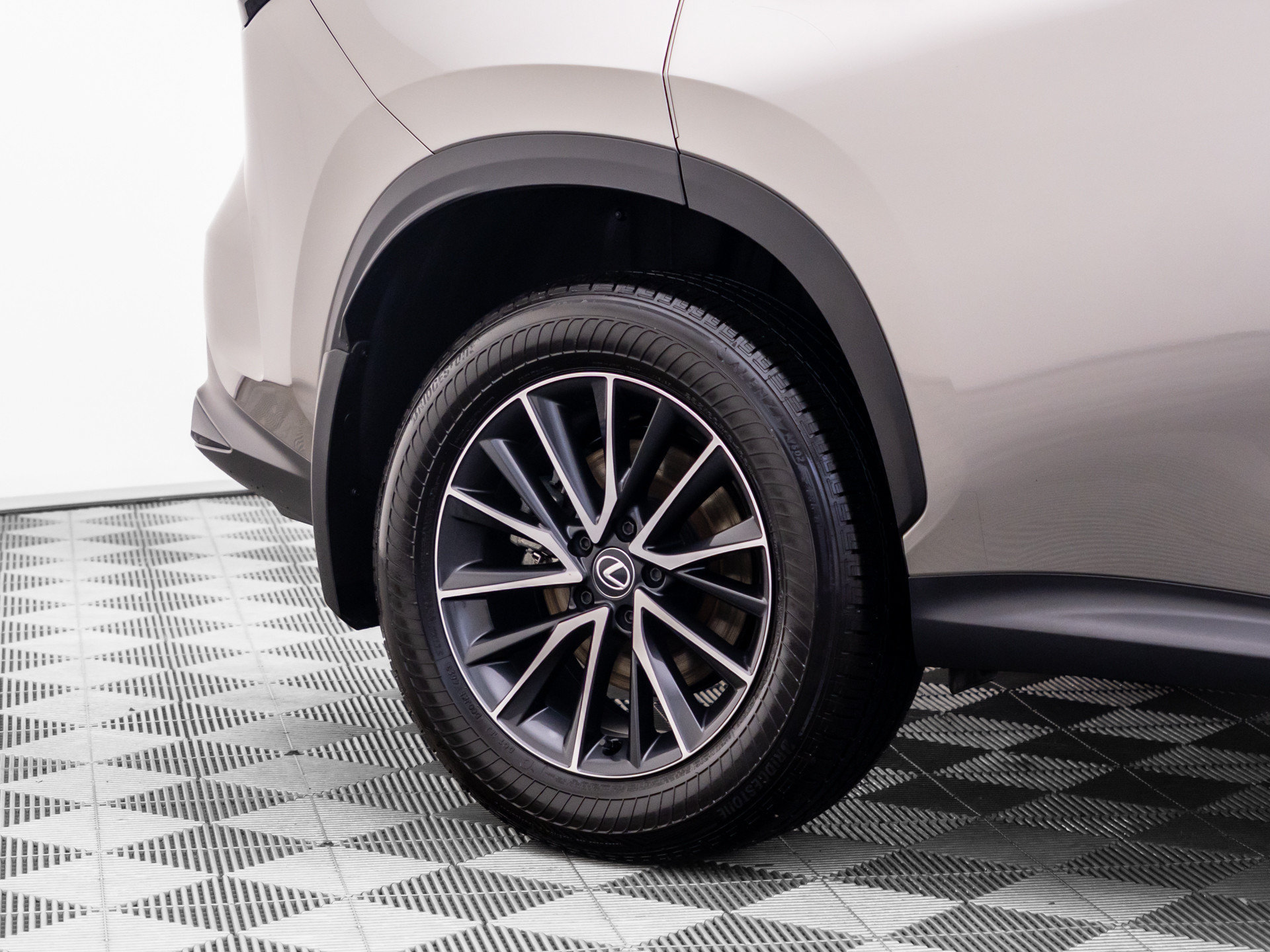 Used 2024 Lexus NX 350 AWD w/ Cold Area Package image 32