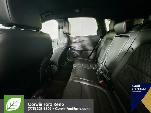 Used 2025 Ford Escape ST-Line image 27