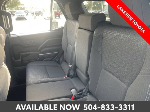 Used 2025 Toyota 4Runner SR5 RWD image 20