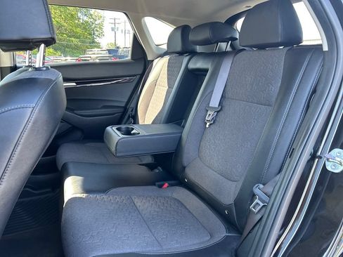 Used 2025 Kia Seltos S AWD/4WD image 17