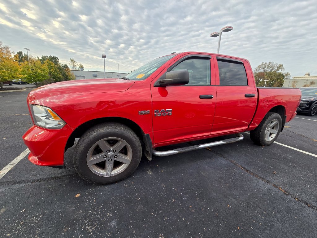 Used 2016 RAM 1500 Express w/ Popular Equipment Group AWD/4WD image 4