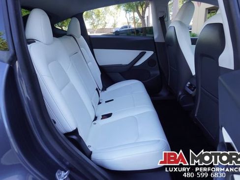Used 2021 Tesla Model Y Long Range AWD/4WD image 74