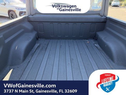 Used 2021 Jeep Gladiator Sport image 7