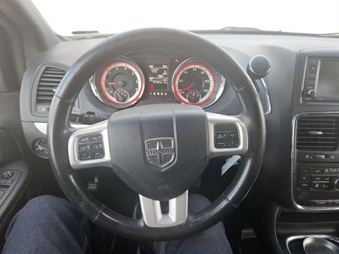 Used 2019 Dodge Grand Caravan GT image 14