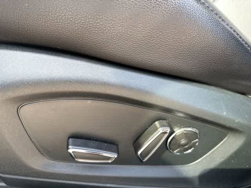 Used 2020 Ford Explorer ST w/ ST Street Pack image 7