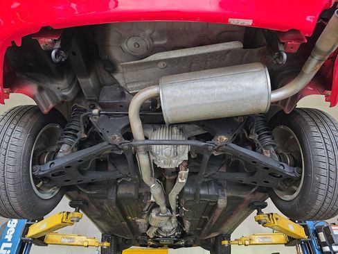 Used 1994 MAZDA MX-5 Miata RWD image 30