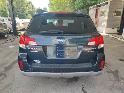 Used 2013 Subaru Outback 2.5i Premium AWD/4WD image 5
