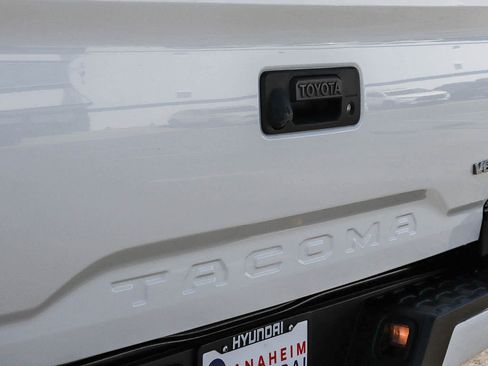 Used 2023 Toyota Tacoma TRD Sport AWD/4WD image 13