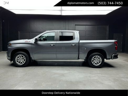 Used 2021 Chevrolet Silverado 1500 RST image 3
