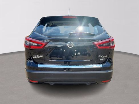 Used 2021 Nissan Rogue Sport SV image 5
