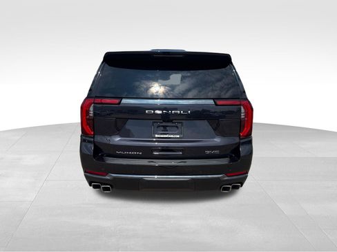 New 2026 GMC Yukon Denali Ultimate AWD/4WD image 17