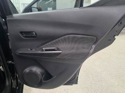 Used 2020 Nissan Kicks S FWD image 27
