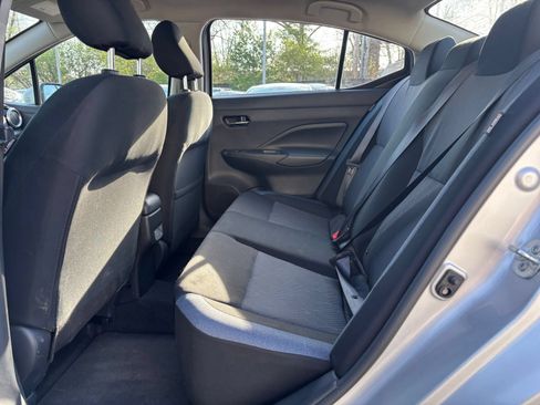 Used 2025 Nissan Versa SV FWD image 23