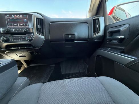 Used 2019 Chevrolet Silverado 1500 LT AWD/4WD image 24