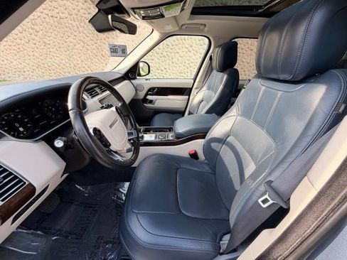 Used 2019 Land Rover Range Rover HSE AWD/4WD image 14