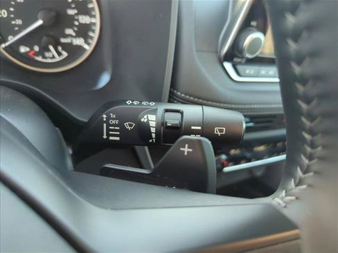 Used 2026 Nissan Rogue SV FWD image 21