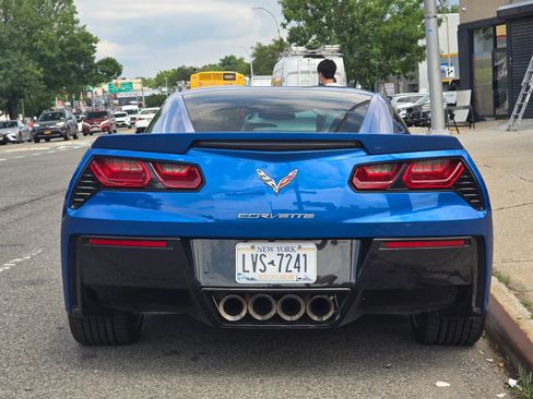 Used 2014 Chevrolet Corvette Stingray Coupe w/ Battery Protection Package RWD image 29