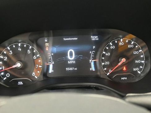 Used 2024 Jeep Compass Latitude AWD/4WD image 9