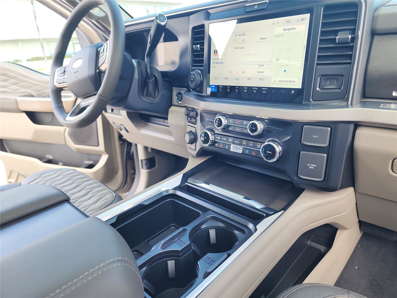 New 2026 Ford F250 Platinum w/ Platinum Plus Package AWD/4WD image 32