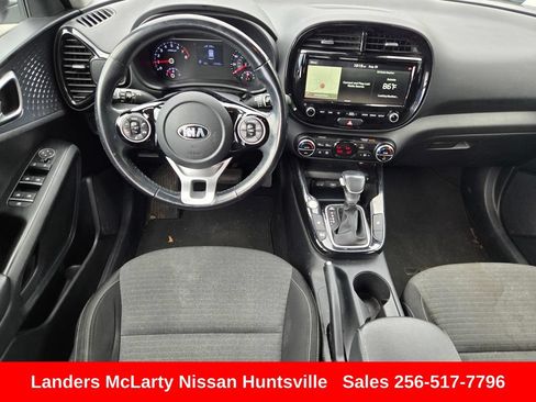 Used 2020 Kia Soul EX FWD image 15