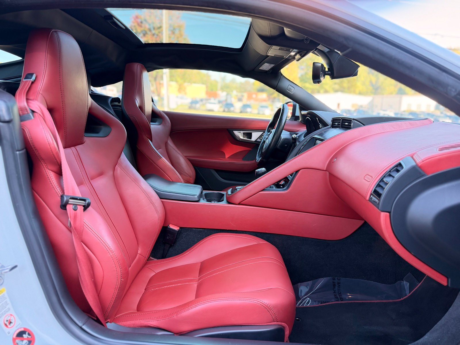 Used 2016 Jaguar F-TYPE S RWD image 28