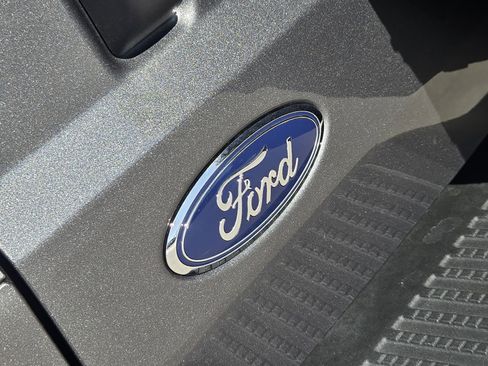Certified 2025 Ford Bronco Badlands AWD/4WD image 12
