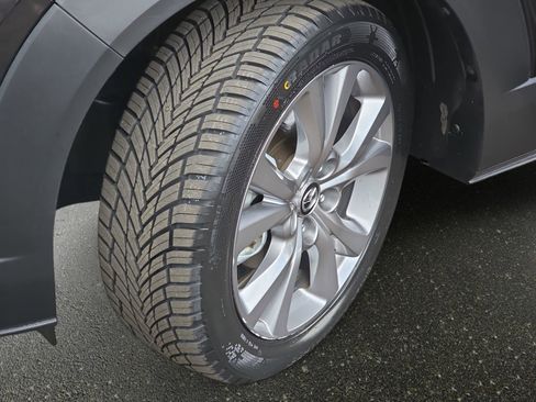 Used 2023 MAZDA CX-30 AWD 2.5 S w/ Select Package image 34